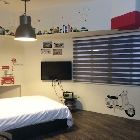 Апартаменты Traveler Station R15 Гаосюн Экстерьер фото